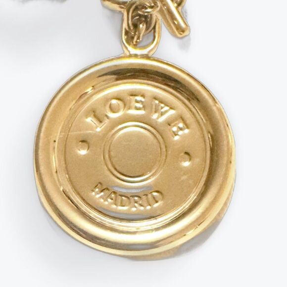 Auth Loewe Anagram Nappa Aire Goldtone Coin Bag Charm Keychain - Picture 6 of 9